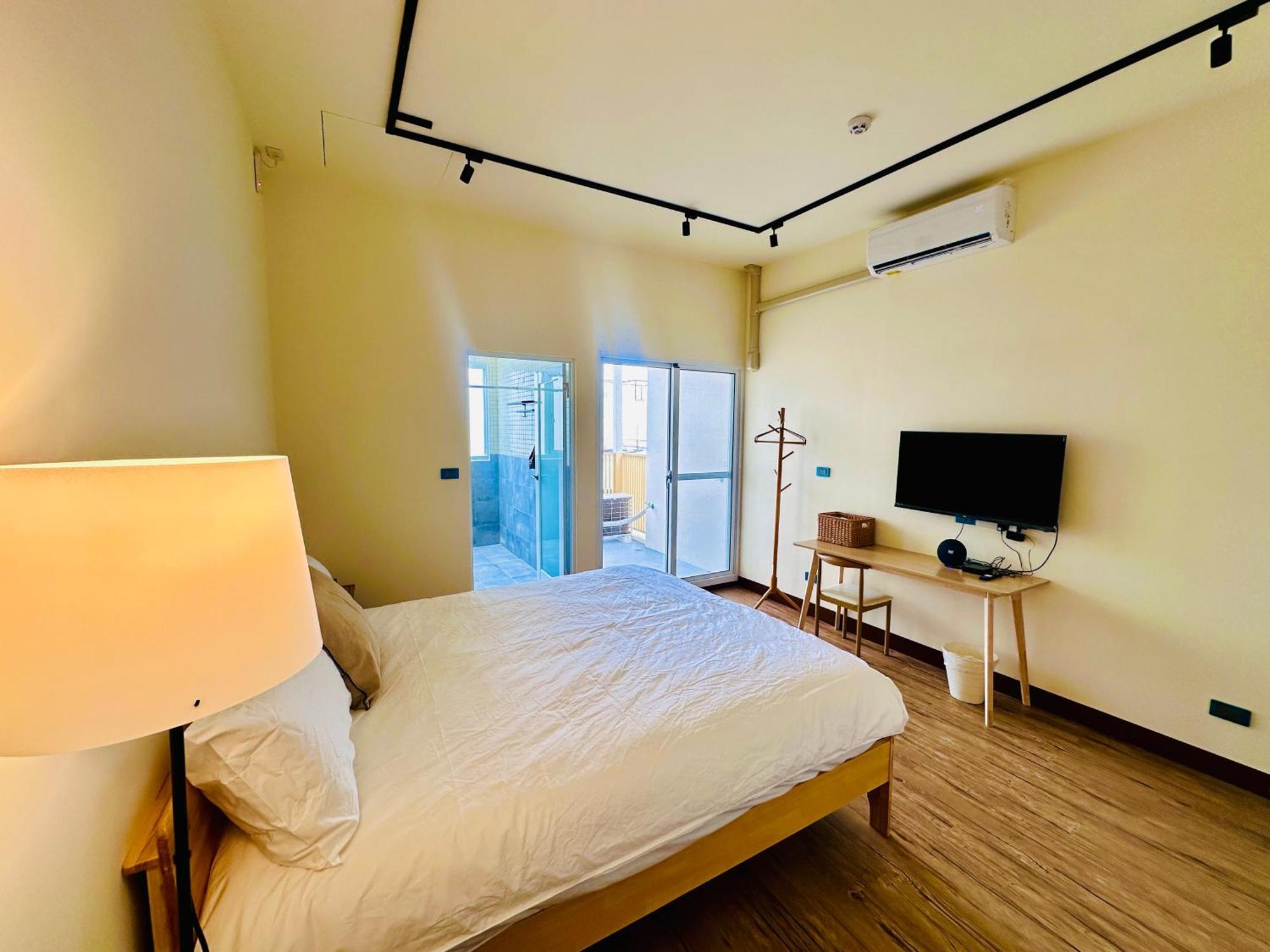 H-Khun Apartment Donggang Exterior photo